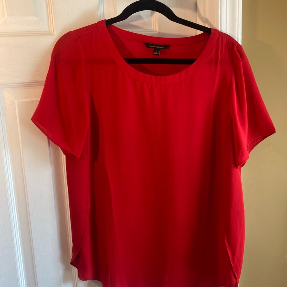 Banana republic size small red blouse